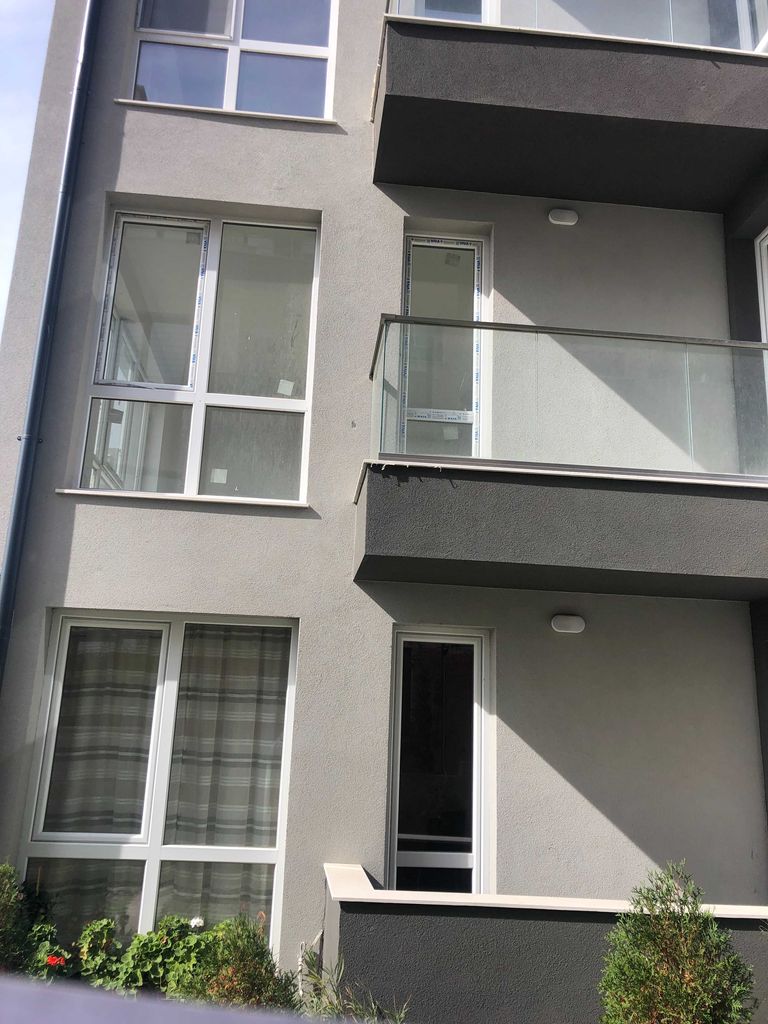 Продава се Двустаен апартамент в Варна, Възраждане 4 - 50 кв.м за 1862 €/кв.м - Снимка #1