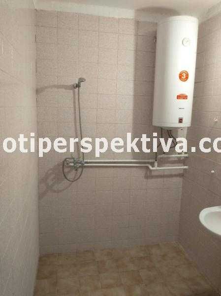 Продава се Двустаен апартамент в Пловдив, Кючук Париж - 47 кв.м за 1783 €/кв.м - Снимка #12