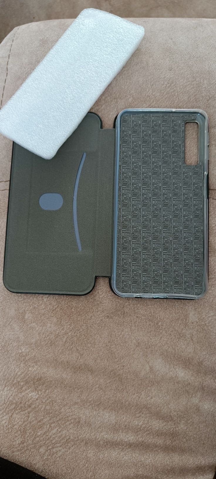 Чехол на Samsung A7(2018)