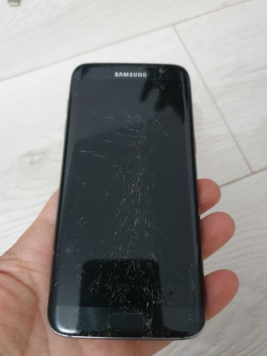 Telefoane pentru piese