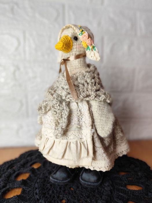 Игрушки ручной работы.