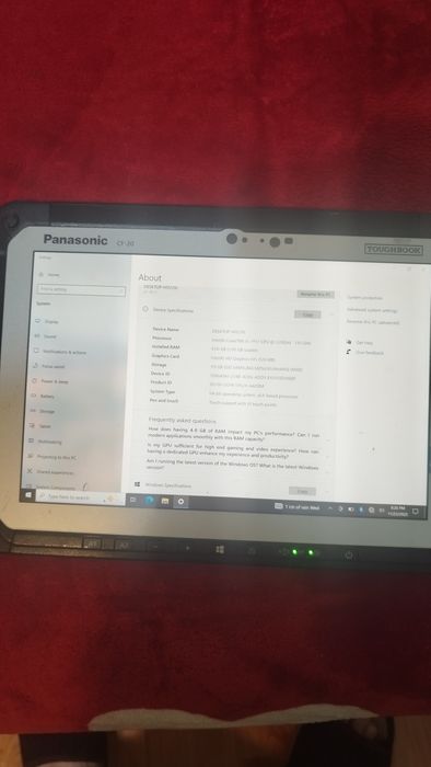 Tableta militară Panasonic