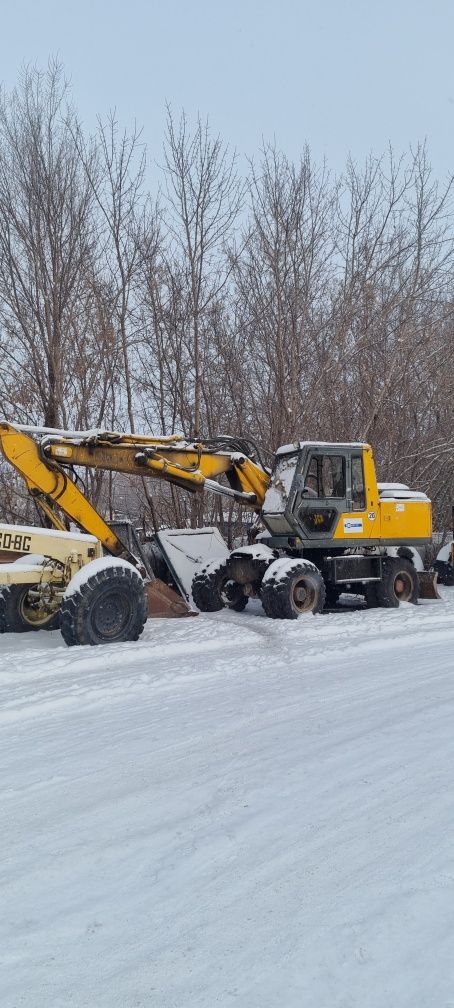 Продам экскаватор JCB JS 130W  1995 г