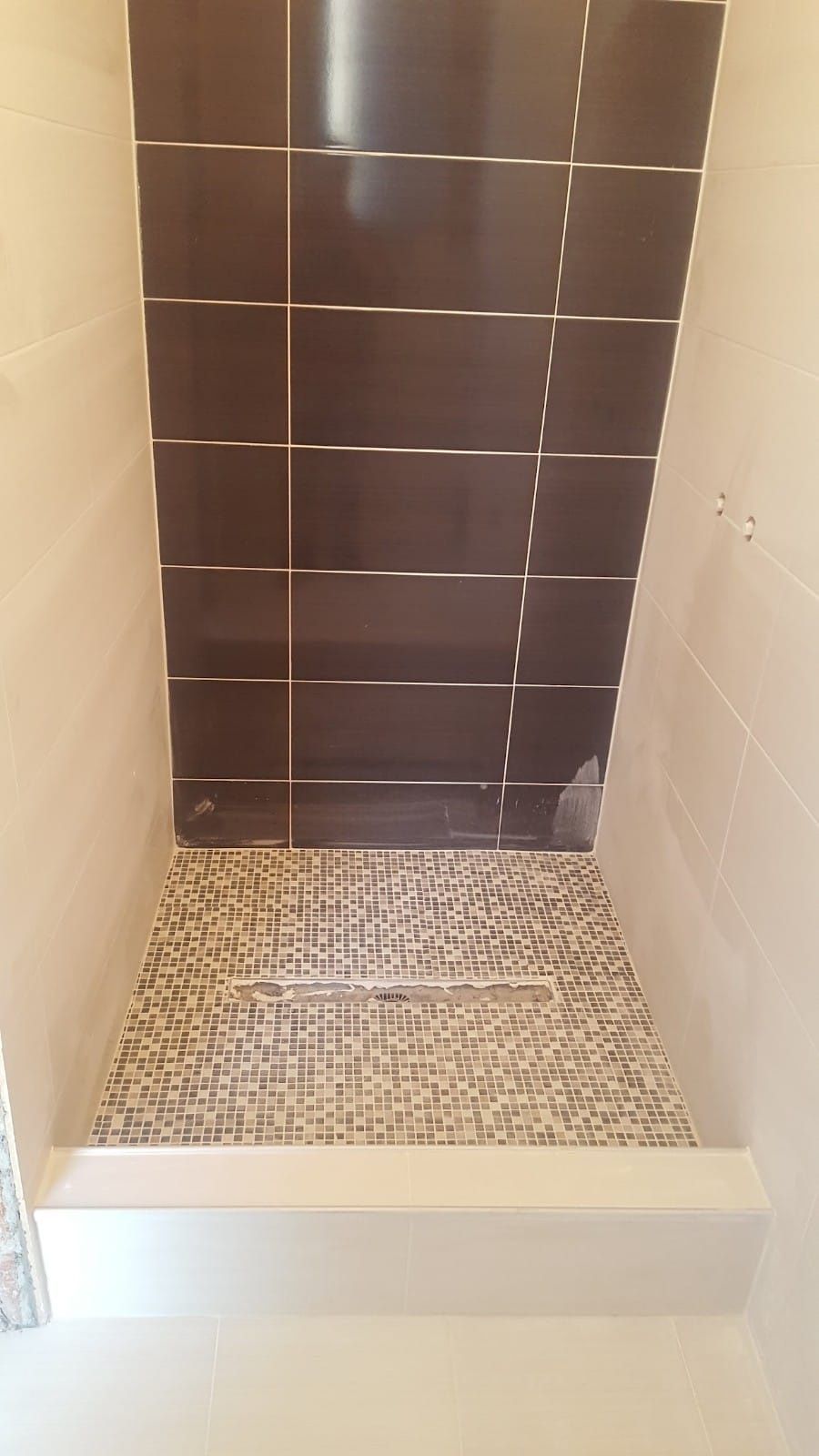 Finisaje apartamente și case etc.