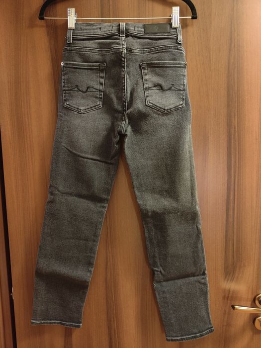 Blugi  dama 7 for all Mankind purtati o singura data