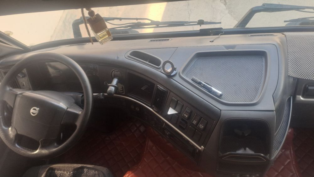 Volvo 2003 avtomat