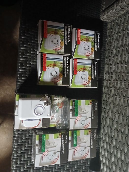 Alarma (senzor) pentru uși si ferestre