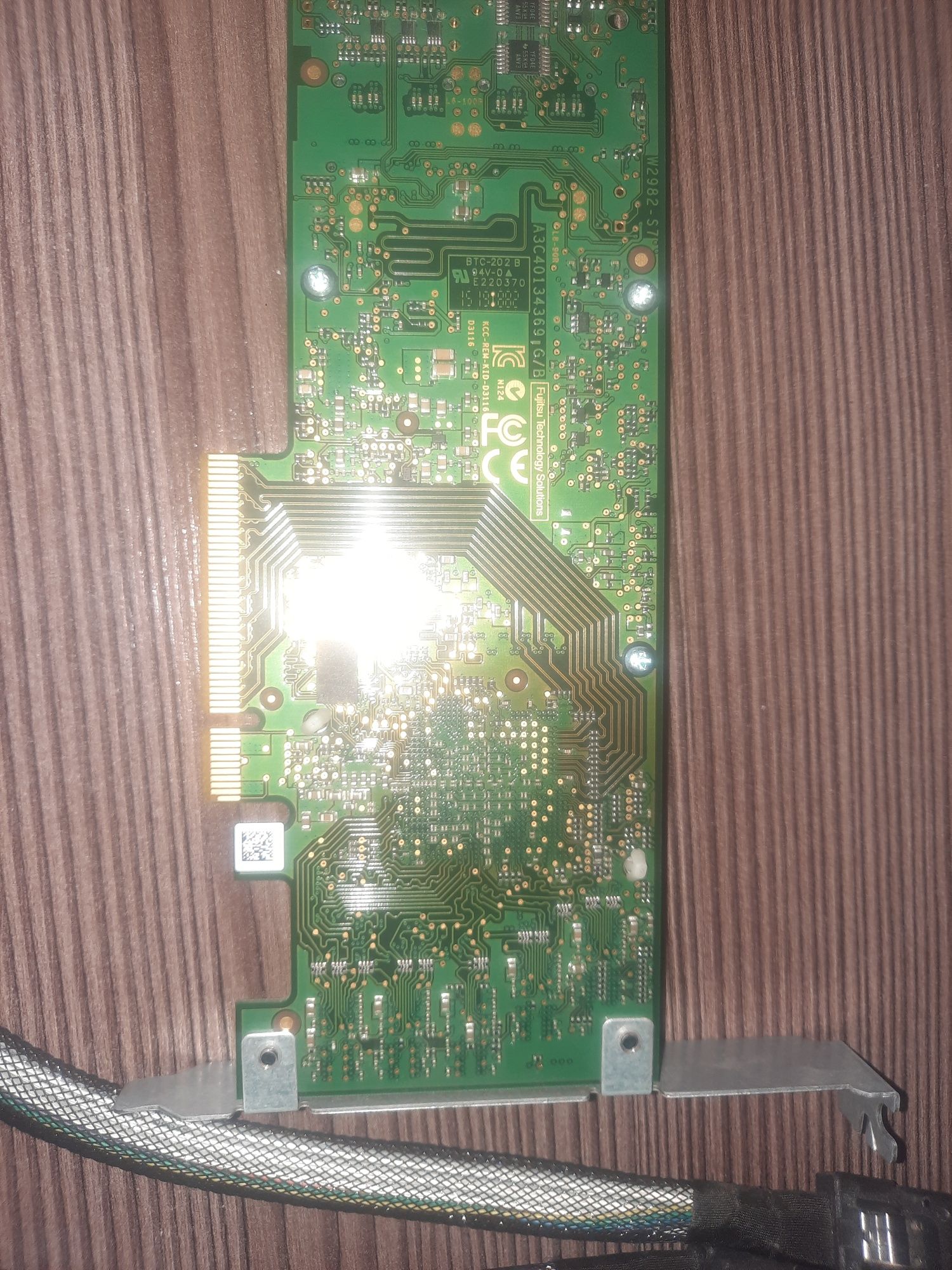 Контроллер Fujitsu D3116 8-портовый SAS 6Gb RAID