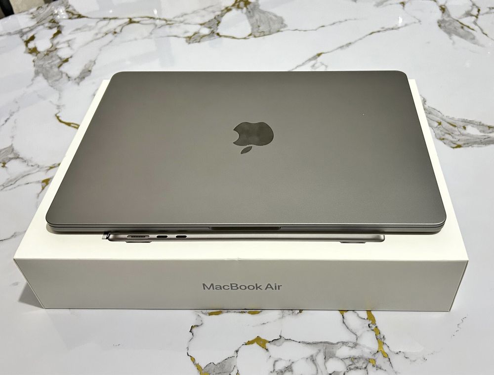 Mac book Air13, M2