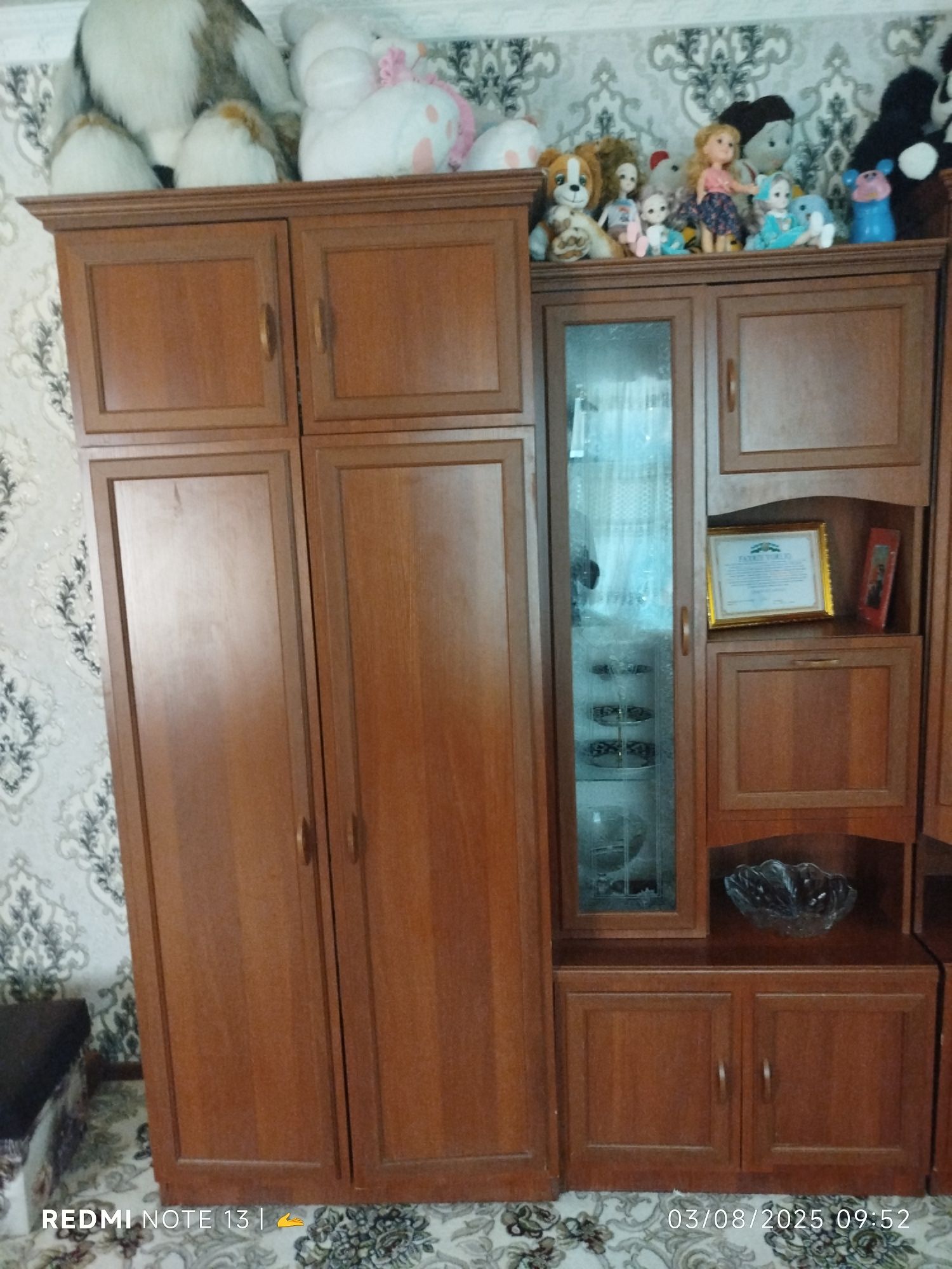 Mebel sotiladi, yaxshi xolatda