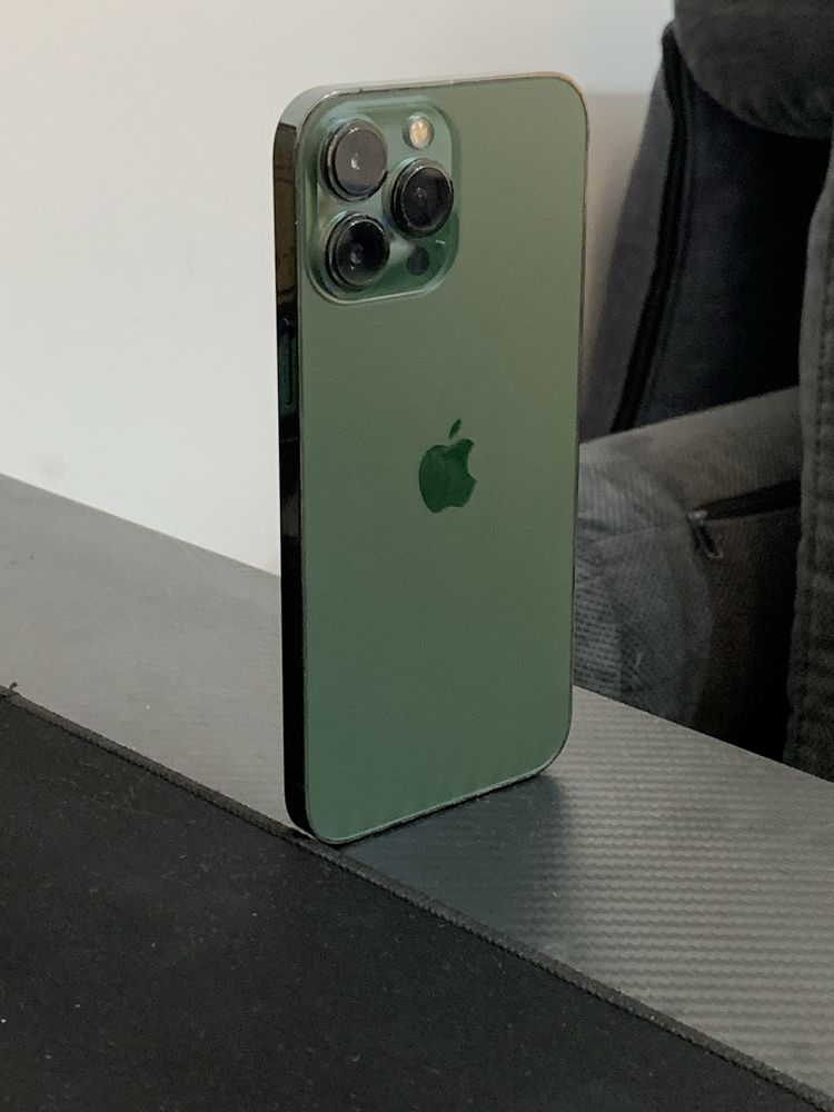 IPhone 13 Pro Max 100% кипацитет