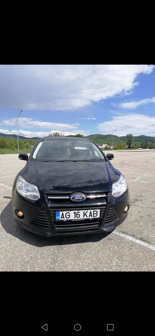 Ford focus mk3 citiți descrierea