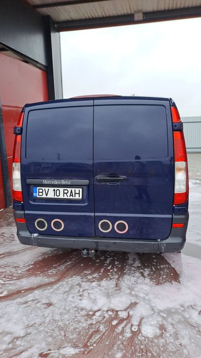 Vând Mercedes Benz Vito 115 CDI