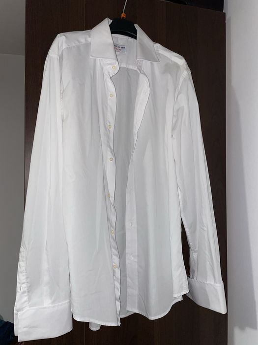 Costum + camasi cadou