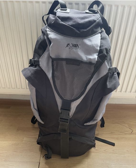 Rucsac de munte 50L gri/negru