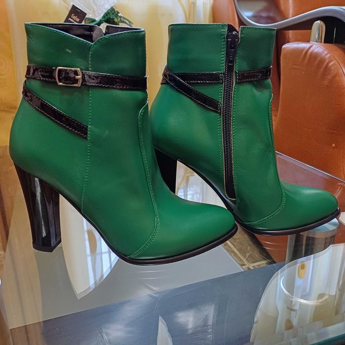 Botine din piele naturala