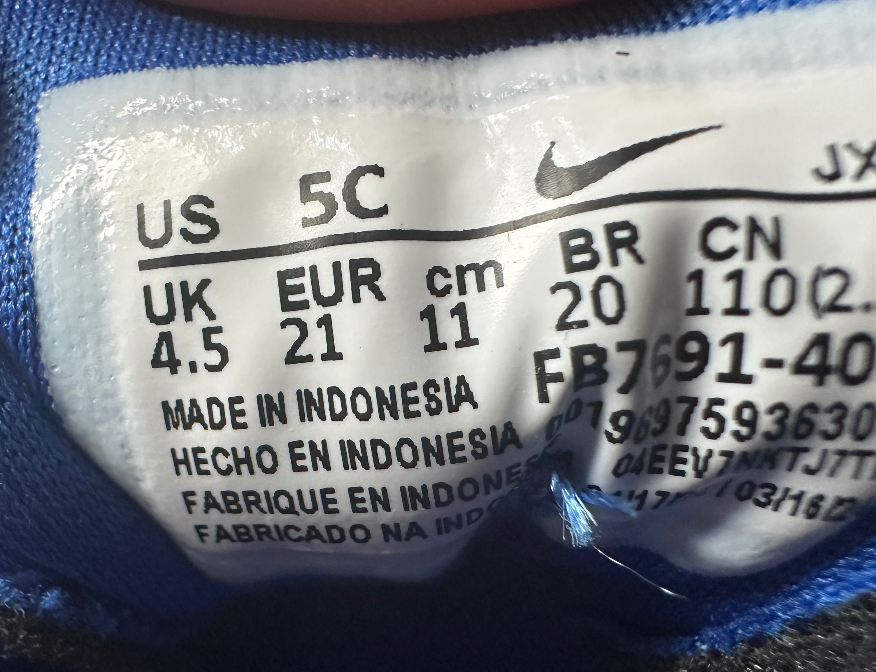 Nike revolution 21