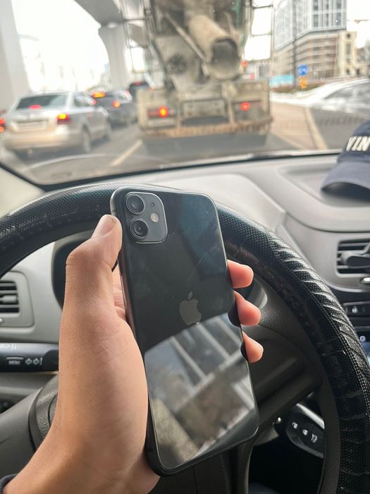 Iphone 11 128G 72% без ремонт