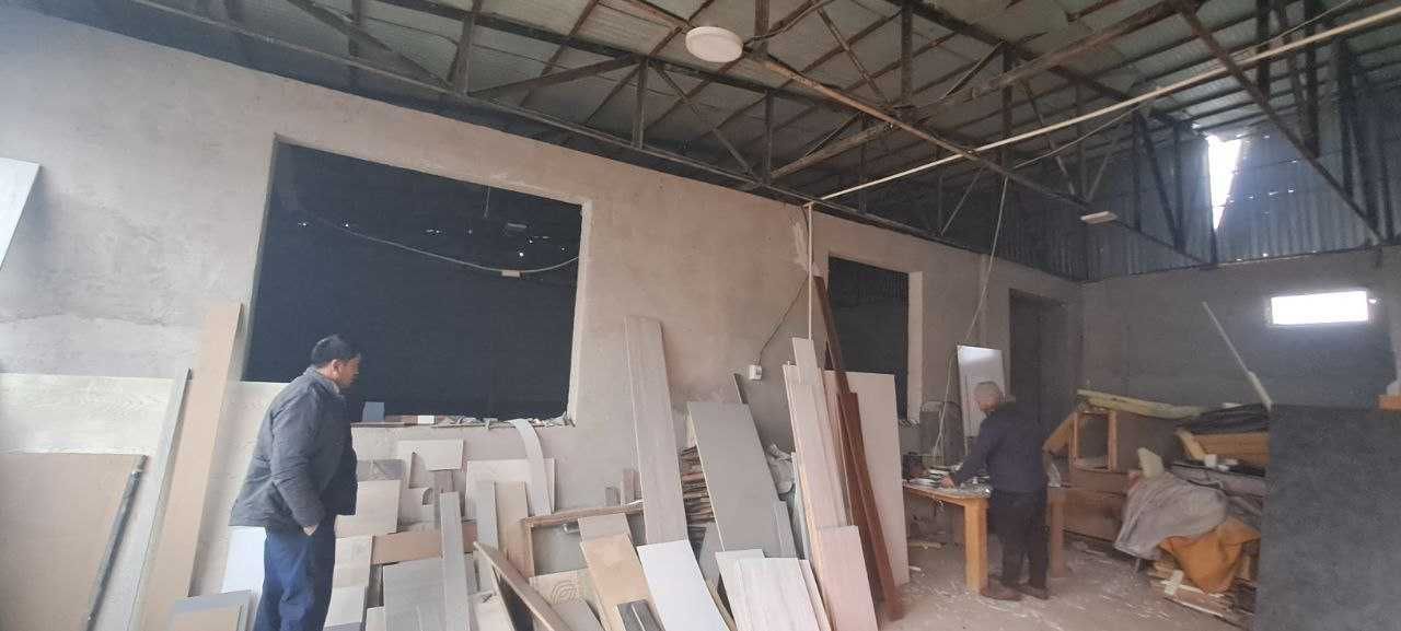Namanganda ishlab chiqarish binosi bo`lib to`lash asosida sotilmoqda