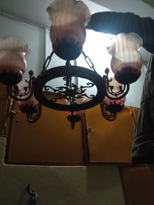 Debarasam,golim,eliberam locuinte Ploiesti PH debarasare golire igiena