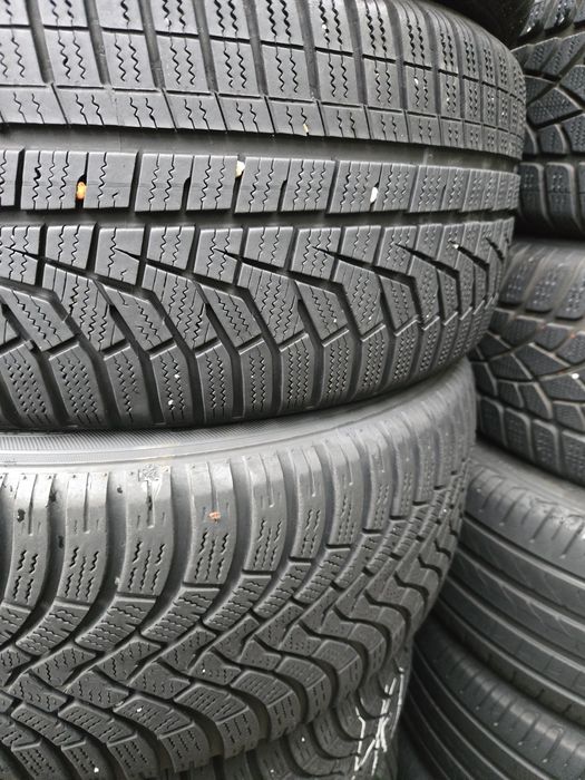 2бр. 225 45 18 Hankook зимни.