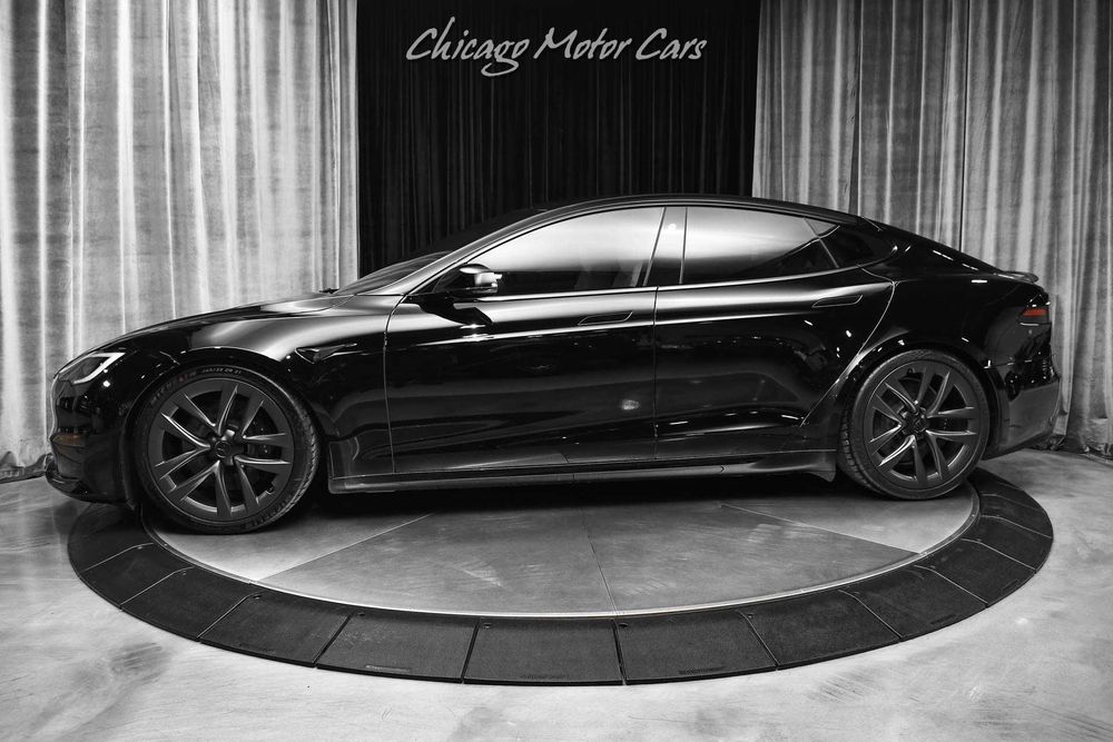 tesla model s 2022