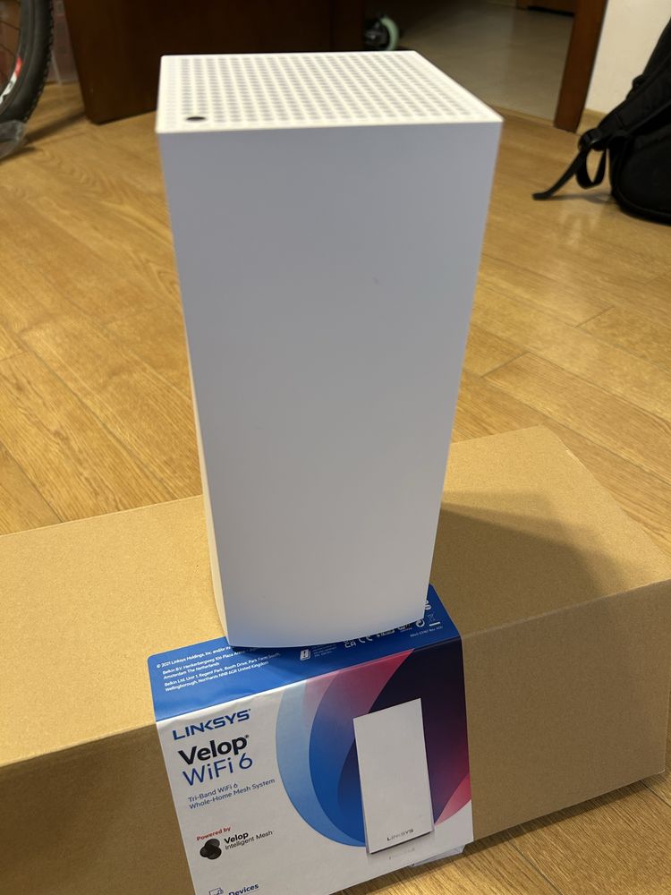 Рутер Linksys Velop MX4200