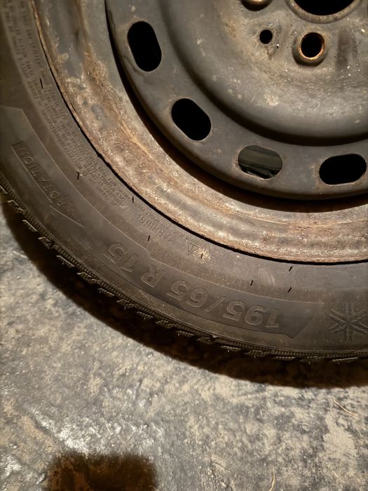 Зимни гуми Michelin 195/65/R15 с джанти за Chrysler PT Cruiser