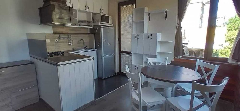 Продава се Двустаен апартамент в Пловдив, Въстанически - 60 кв.м за 1617 €/кв.м - Снимка #1