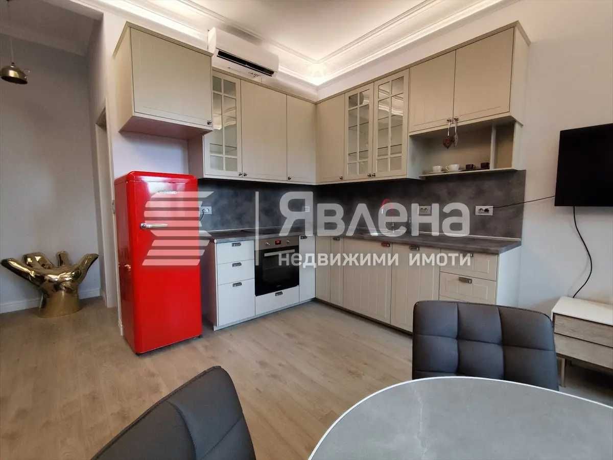 Двустаен апартамент в Пловдив