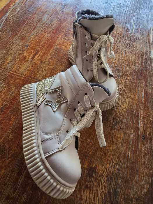 Зимни боти за момиче