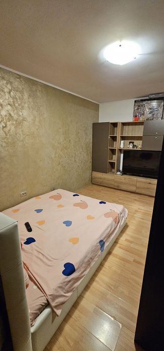 Garsoniera  zona Eden