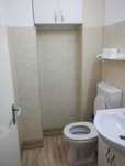 Ofer spre închiriere apartament cu 3 camere