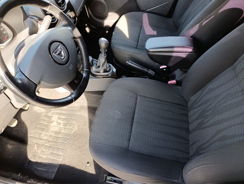 Dacia Duster 4x4 1.5dCi 110 cp Euro 5 2012 klima/bulbar/proiectoare