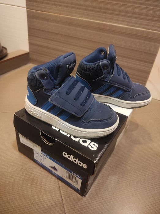 Оригинални Adidas кецове, номер 24, 28 лв