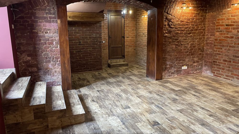 Inchiriez spatiu comercial central in Lugoj