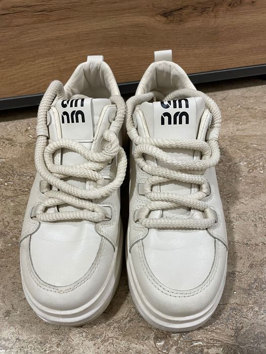 Дамски маратонки 39