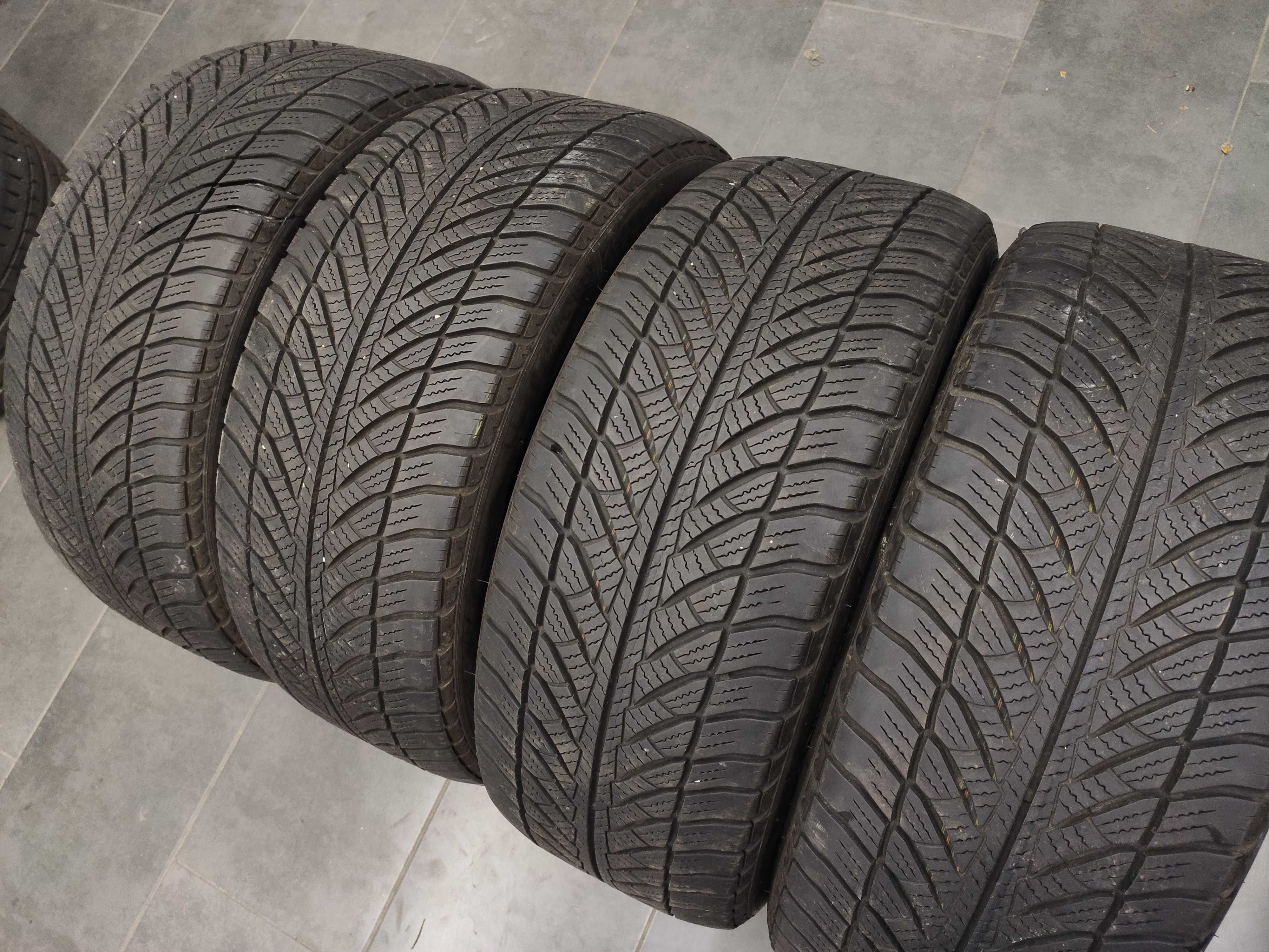 4бр Зимни Гуми 245 45 18 - Goodyear Runflat