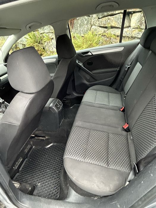 Vand sau schimb Golf 6.