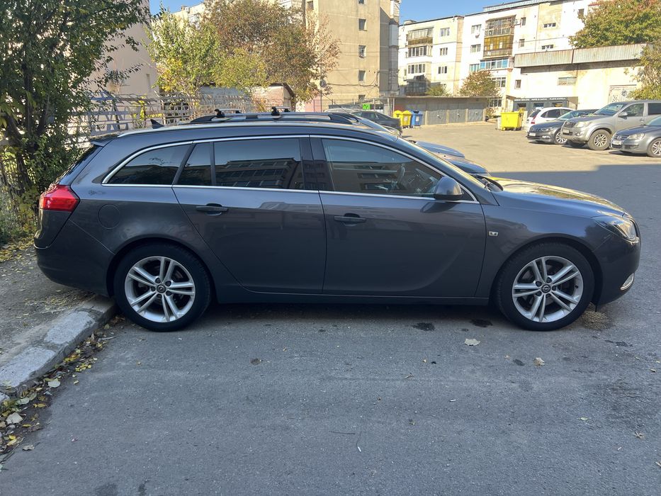 Vand Opel Insignia,autoturism intretinut,tinut in garaj