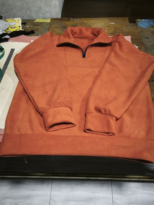 Свитшот с замком (терракота)