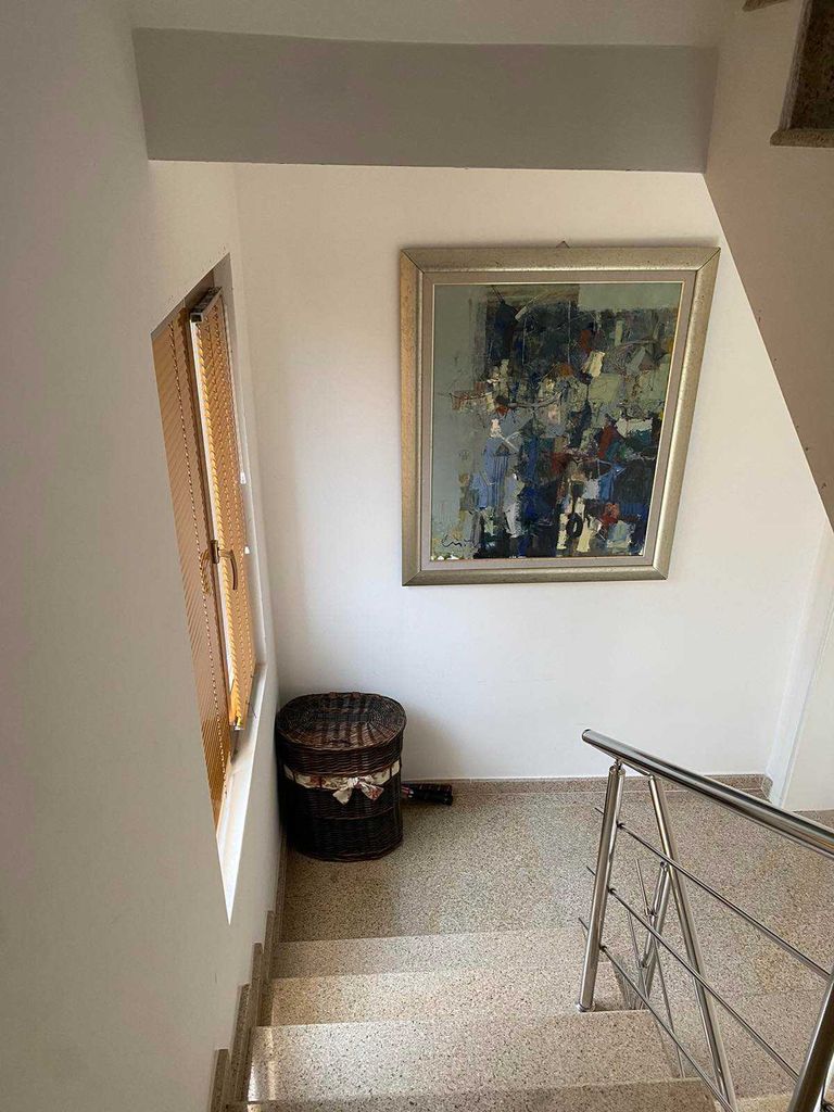 Продава се Къща в Баня - 390 кв.м за 744 €/кв.м - Снимка #14
