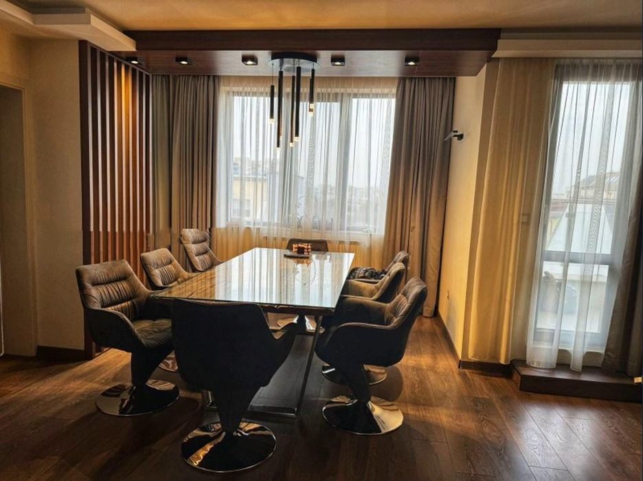 Дава се под наем Мезонет в София, Красна поляна 3 - 210 кв.м за 1500 € - Снимка #1