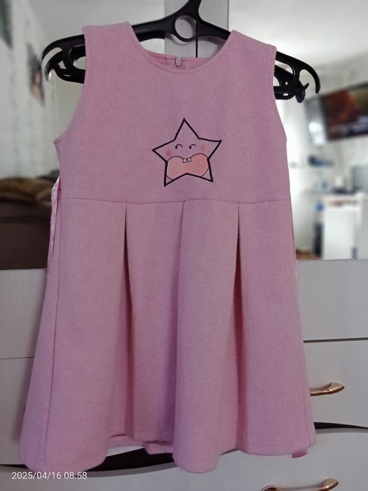 Платья на девочек