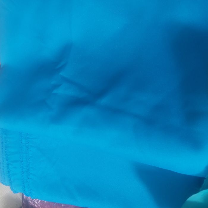 маталар, көйлекке. обрезы тканей