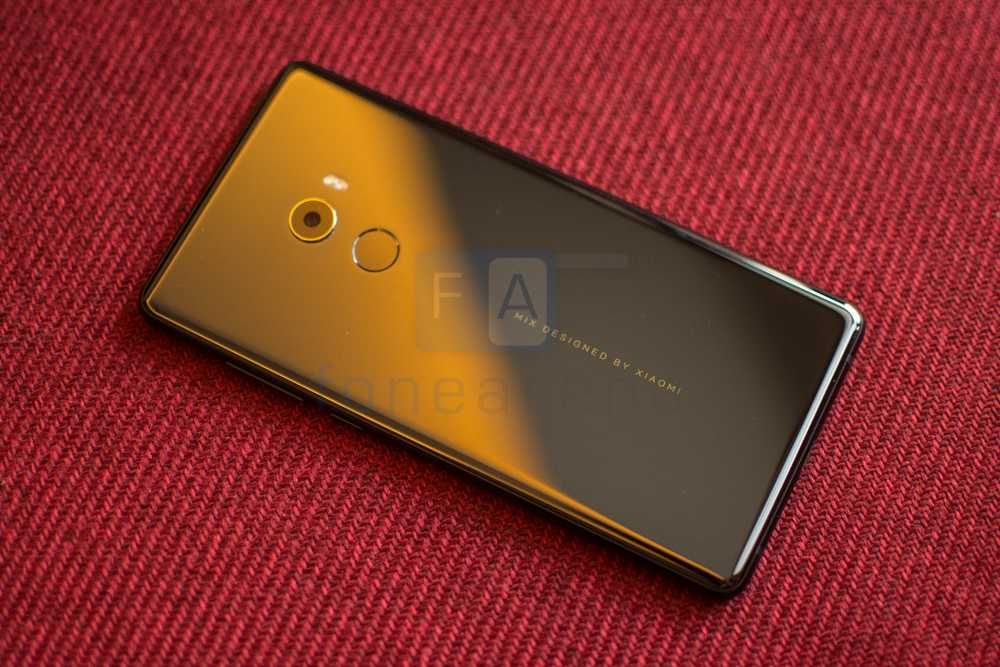 vand  telefon xiaomi mi  mix 2s