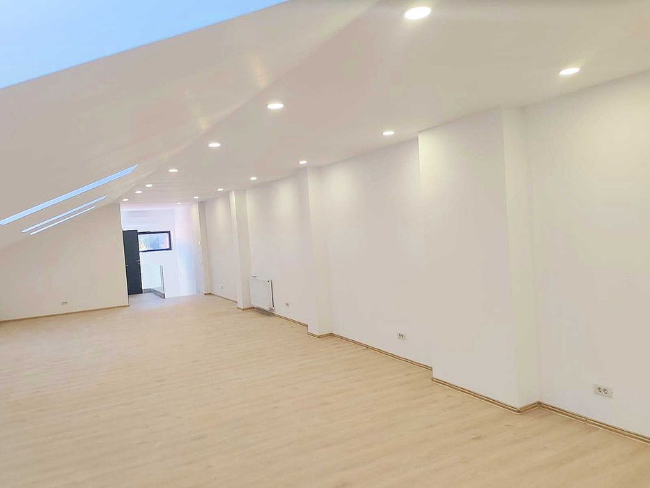 Inchiriez spatiu pentru birouri 120 mp open space