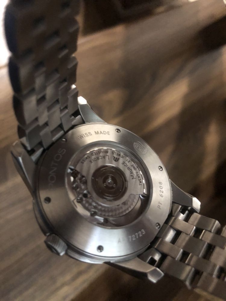 Часы maurice lacroix швейцария