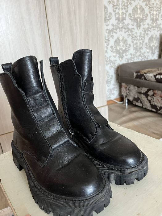 Продам обувь весна