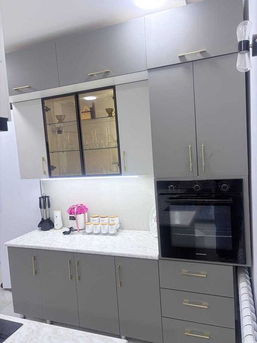 Oshxona mebeli sotiladi a'lo darajada